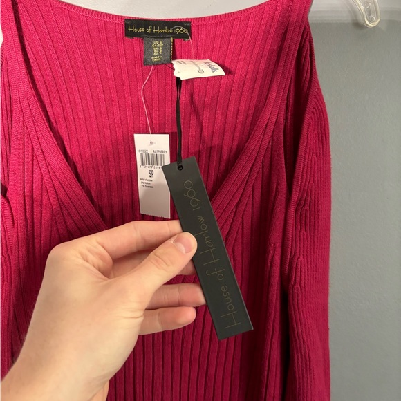 House of Harlow 1960 Open Shoulder Ribbed Sweater Dress in Raspberry Size Small - Picture 5 of 6